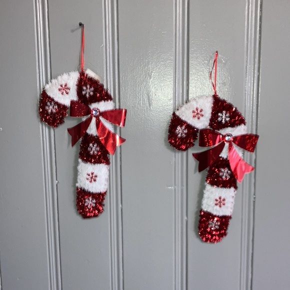 NWT Set of 2- Red & White Tinsel Candy Cane Bedazzled ❄️ Holiday Decorations - Picture 2 of 8